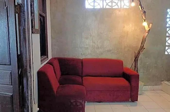Local Amed ホテル Purwakerti